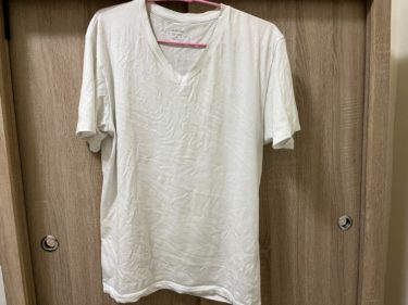 UNIQLOのメンズエアリズムTシャツの特徴やサイズ感・透け感を解説