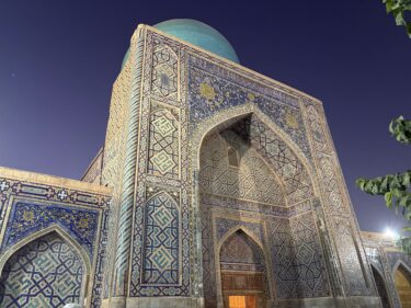 ウズベキスタンでノマドはどう？物価・作業環境・英語など実体験をシェア